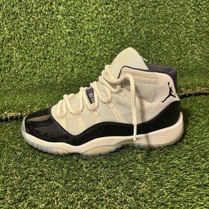 Size 7Y - Kids Jordan 11 Retro High Concord (GS)