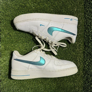 Size 7 (GS) - Kids Nike Air Force 1 Impact Next Nature Low White - FD0677-100