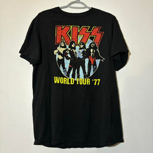 Kiss world tour graphic tee