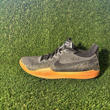 Load image into Gallery viewer, Size 12 - Nike Mamba Rage PRM Komodo
