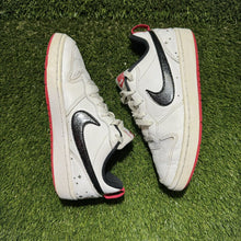 Load image into Gallery viewer, Size 3.5 (GS) - Kids Nike Court Borough 2 SE Low White Very Berry
