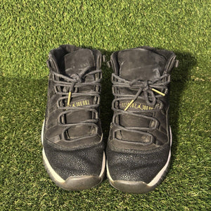 Size 6.5Y - Jordan 11 Retro Heiress Black 852625-030 Kids