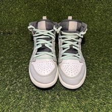 Load image into Gallery viewer, Size 1.5Y - Nike Air Jordan 1 Mid Light Smoke Grey Kids 640734-078
