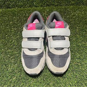 Kids Size 13.5C - Nike MD Valiant TDV Smoke Grey  Hyper Pink Fuchsia CN8559-014