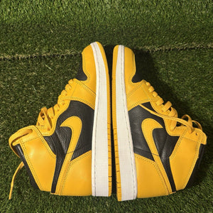 Size 7Y- Kids Jordan 1 Retro OG High Pollen