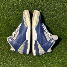 Load image into Gallery viewer, Size 9.5 - Jordan 3 Retro Blue
