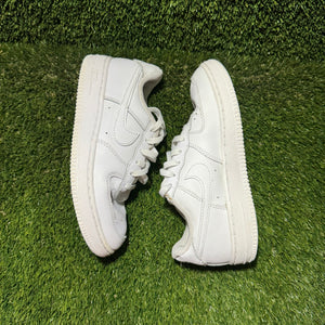 Size 13.5 (PS) - Kids Nike Force 1 LE Low Triple White