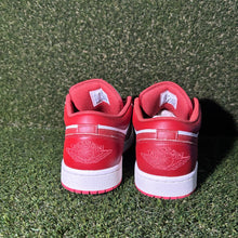 Load image into Gallery viewer, Size 9 - Air Jordan 1 SE Low Dune Red
