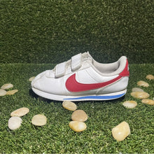 Load image into Gallery viewer, Kids Size 12 (PS) - Nike Cortez Basic SL Low Varsity Red
