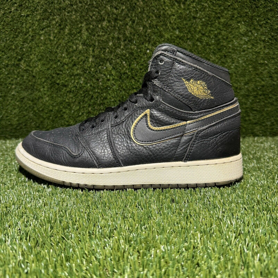 Size 7  (GS) - Kids Jordan 1 Retro OG High Black Metallic Gold