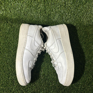 Size 6.5 (GS) - Kids Nike Air Force 1 LE Low Triple White