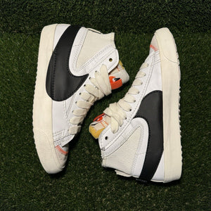 Size 9 - Nike Blazer '77 Jumbo Mid White Black Women’s