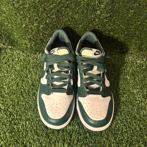 Size 7Y - Nike Dunk Low Michigan State Kids - CW1590-102